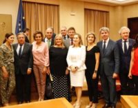 Garrido muestra el apoyo total de la Comunidad de Madrid a las víctimas del terrorismo