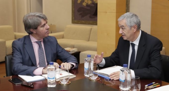 Garrido recibe a la nueva directiva de la Asociación 11-M Afectados del Terrorismo