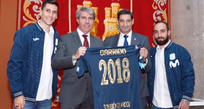 En la Real Casa de Correos, sede del Gobierno regional Garrido recibe al Inter Movistar Fútbol Sala, campeón de Europa, Liga y Supercopa