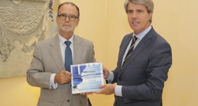 Garrido recibe la Memoria de actividades 2017 del Tribunal Superior de Justicia de Madrid