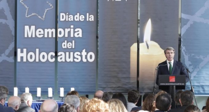 Garrido reconoce a las víctimas del Holocausto y recuerda las iniciativas de la Comunidad para mantener viva su memoria
