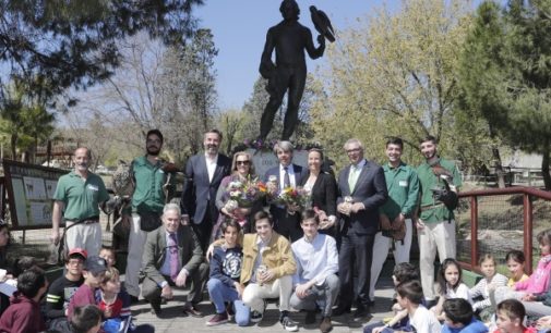 Garrido recuerda el legado de Félix Rodríguez de la Fuente y comparte su compromiso medioambiental