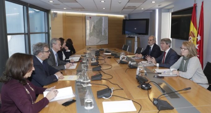 Garrido se reúne con el fiscal superior de la Comunidad en la Comisión de coordinación