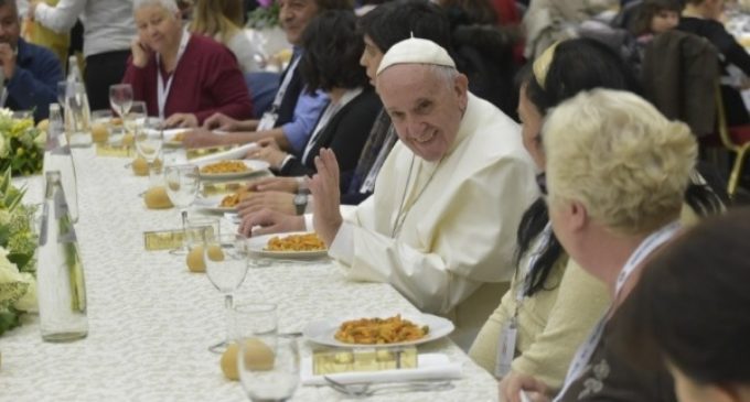 “Gritar, responder y liberar”: Propuesta del Papa para ayudar a los pobres