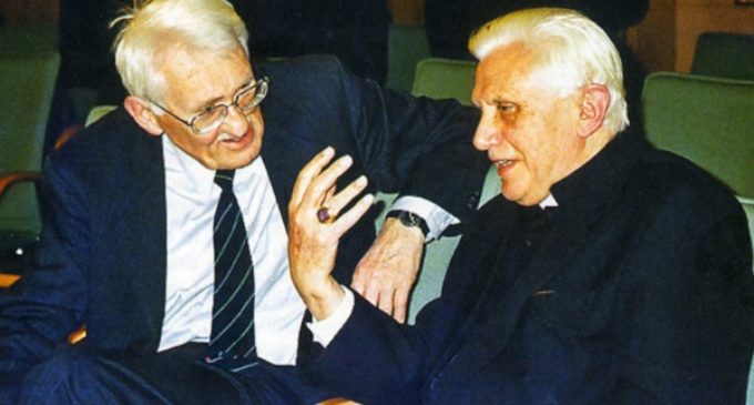 Habermas en la Universidad Católica de Valencia
