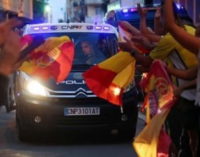 Movilización ciudadana para que Marlaska condecore a los agentes desplazados a Cataluña durante el golpe de Estado