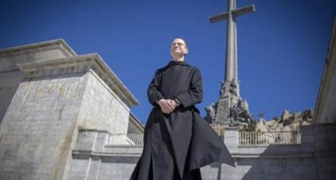Hazte Oír: “La profanación de la basílica del Valle de los Caídos y de la tumba de Franco muestra el talante de Pedro Sánchez”