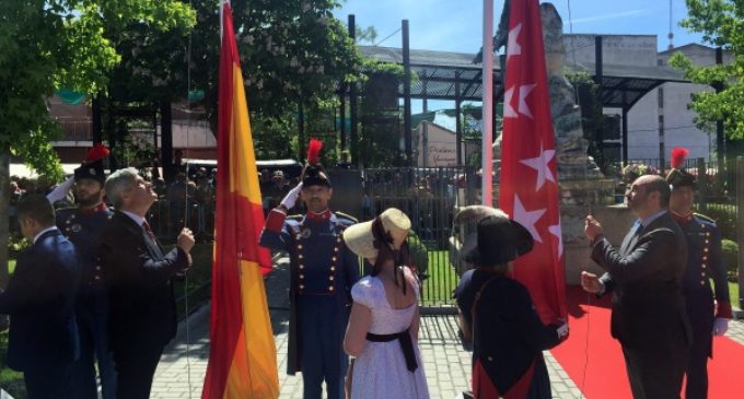El Gobierno regional participa en el acto conmemorativo del 2 de mayo en Móstoles