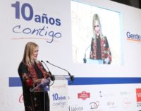 La presidenta regional defiende la independencia de los medios como garantes del derecho a la información