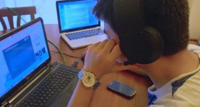 Facebook, Google y la eliminación de voces alternativas