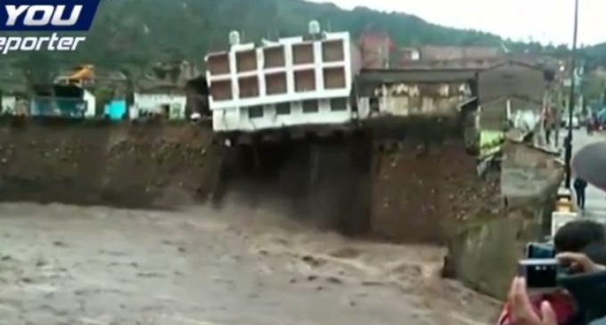 Perú en emergencia inundaciones. Cardenal pide oraciones al Señor de los Milagros