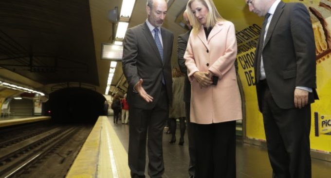 Cifuentes anuncia una inversión de 60,6 millones de euros para modernizar 23 estaciones de Metro