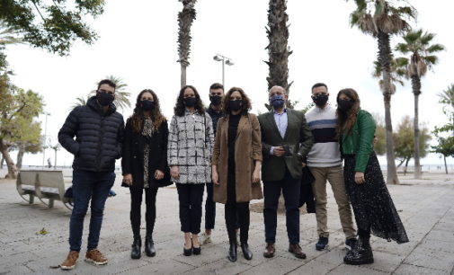 Díaz Ayuso invita a los jóvenes de S’ha Acabat! a reunirse en Madrid con universitarios para compartir proyectos basados en la libertad