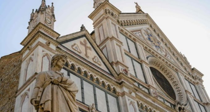 La Carta del Papa “Candor lucis aeternae” en las librerías