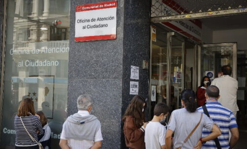 La Comunidad de Madrid amplía el horario de atención al ciudadano a las tardes y los sábados