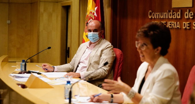 La Comunidad de Madrid amplía el sistema de autocitación para vacunarse contra el COVID-19 a 12 hospitales y a los mayores de 48 años