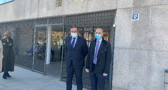 Enrique López, analiza las necesidades del partido judicial de Majadahonda