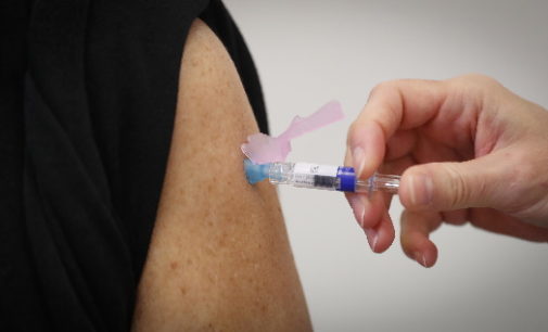 La Comunidad de Madrid vacuna a cerca de medio millón de madrileños frente a la gripe en diez días
