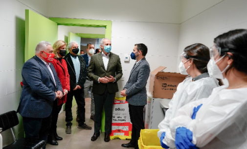 Comienzan en Madrid los test de antígenos a trabajadores de hostelería en el Plan Sumamos Salud+Economía