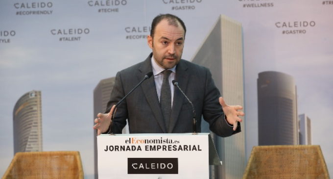 La Comunidad de Madrid destaca la contribución de los centros comerciales a la creación de empleo