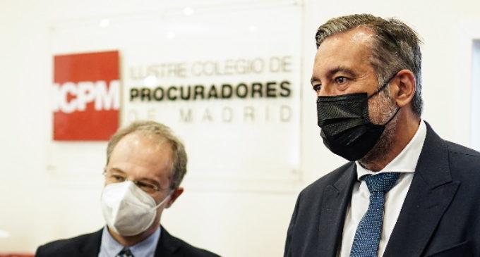 La Comunidad de Madrid, distinguida por los procuradores por su apoyo en la prestación del servicio de Justicia Gratuita y Turno de Oficio