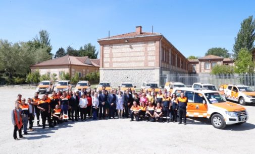 La Comunidad de Madrid entrega nuevos vehículos de Protección Civil a 18 municipios