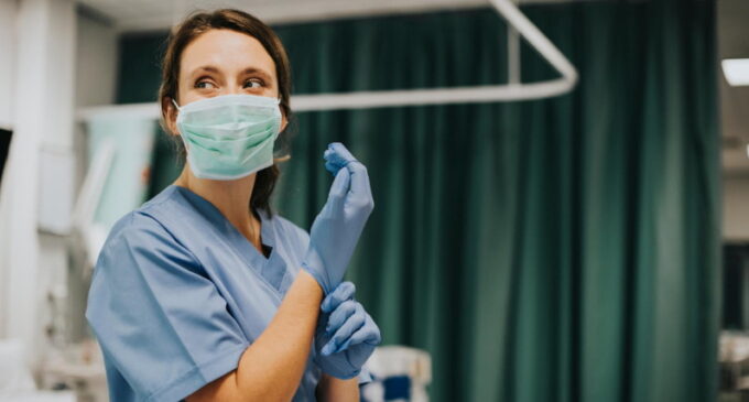 La Comunidad de Madrid incrementará en abril los recursos de su sanidad pública con 5.000 nuevos profesionales