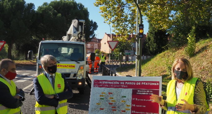 Madrid mejora la seguridad vial de sus carreteras iluminando un centenar de pasos de peatones