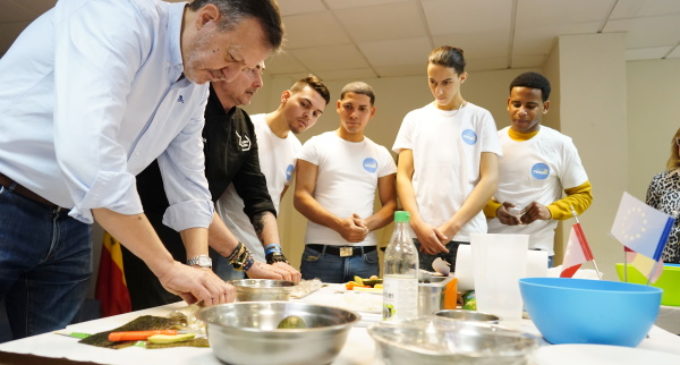 Cursos y talleres para la inserción laboral de la población inmigrante en Madrid