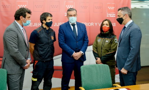 Gobierno regional y sindicatos pactan nuevas condiciones laborales para Bomberos y Agentes Forestales de Madrid