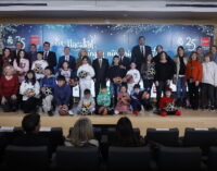 La Comunidad de Madrid participa en la entrega de regalos de la Fundación Real Madrid a menores tutelados