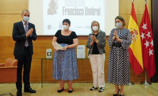 La Comunidad de Madrid participa en la entrega del X Premio Francisco Umbral a la escritora Elena Medel