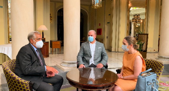 La Comunidad de Madrid transmite un mensaje de seguridad al turismo en la reapertura del Westin Palace