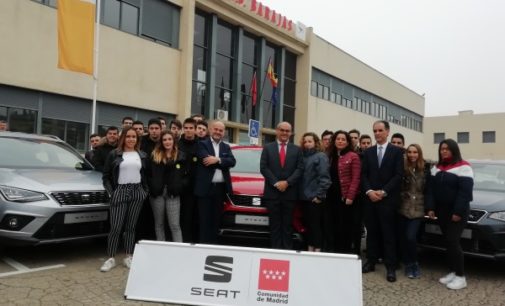 La Comunidad forma a alumnos de FP en nuevas tecnologías de los vehículos híbridos y eléctricos