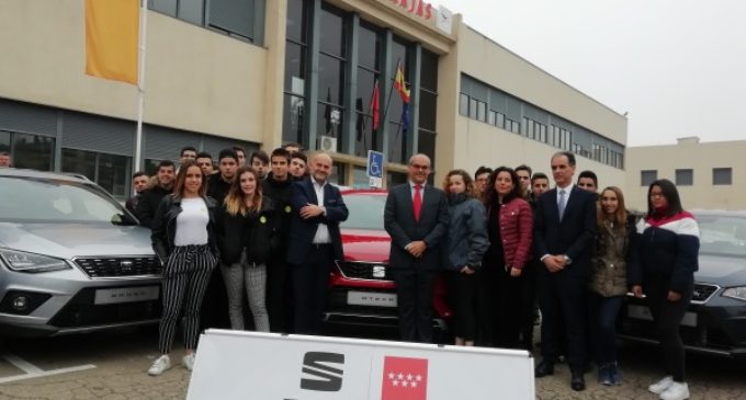 La Comunidad forma a alumnos de FP en nuevas tecnologías de los vehículos híbridos y eléctricos