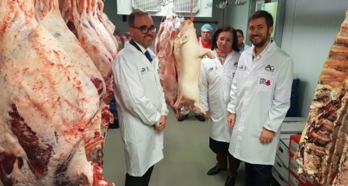 La Comunidad inaugura un nuevo centro para formar a profesionales del sector de las carnicerías