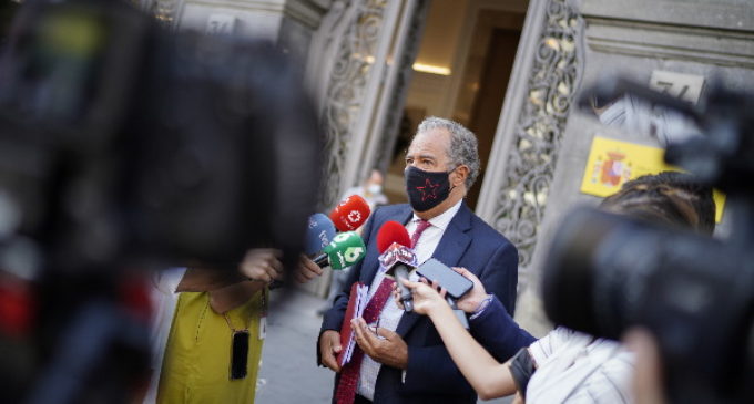 La Comunidad plantea la máxima presencialidad y el mayor plan de refuerzo escolar con la contratación de cerca de 3.000 docentes para el próximo curso