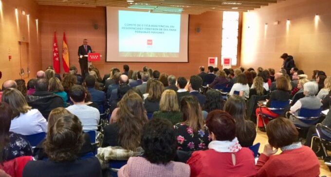 La Comunidad pondrá en marcha los Comités de Ética en las Residencias y Centros de Día de mayores
