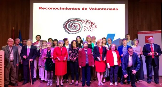 La Comunidad rinde homenaje a personas y entidades dedicadas al voluntariado con mayores