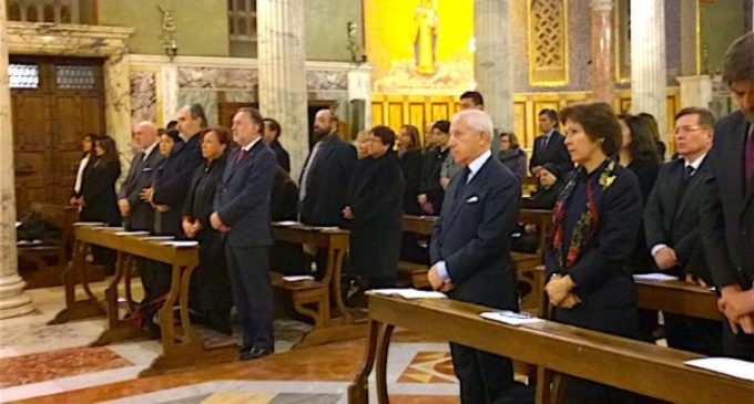 Mons. Gallagher: la mediación en el conflicto de Beagle demuestra que la paz se puede lograr si hay voluntad política