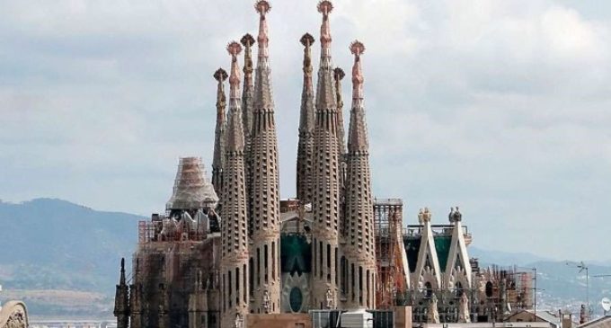Terroristas en Barcelona planeaban atacar Iglesia de la Sagrada Familia