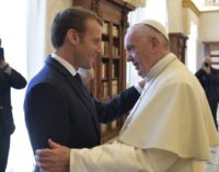 Francia: Complicidad y afecto en la visita de Emmanuel Macron al Papa