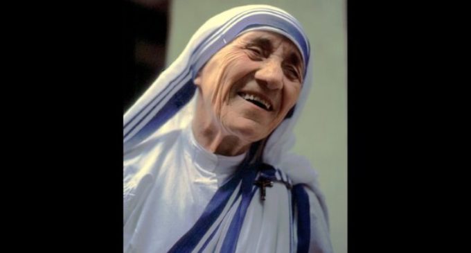 Madre Teresa, hija del Concilio, supo conjugar la tradición con la vida activa