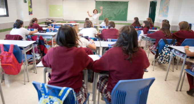 La Comunidad de Madrid devuelve el importe de la multa al director del colegio Juan Pablo II
