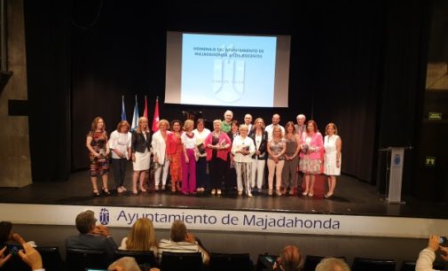 Homenaje a los docentes jubilados de los centros educativos de Majadahonda