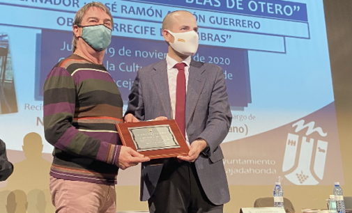 La obra Arrecife de Sombras recibe el premio de poesía “Blas de Otero” de Majadahonda