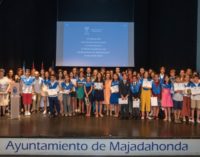 El Ayuntamiento premia la excelencia académica de 49 alumnos de Majadahonda