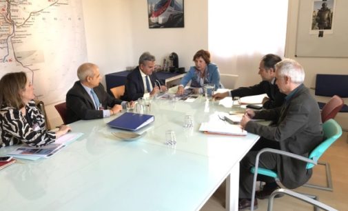 El Alcalde de Majadahonda se reúne con la directora de Renfe Cercanías para tratar las mejoras necesarias en la estación