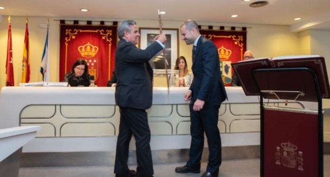 El Pleno proclama a José Luis Álvarez Ustarroz como nuevo alcalde de Majadahonda