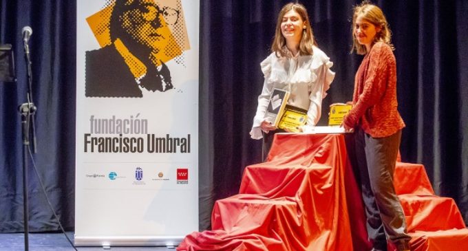De Foxá y España Suárez entregan los Premios de Columnismo Francisco Umbral a jóvenes de Majadahonda